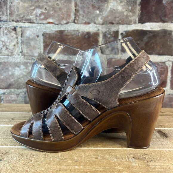 AEROSOLES Open Toe Brown Leather Chunky Block Heel Sandals Sz 8.5 - Picture 5 of 14